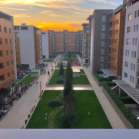 Apartment Maximus Lux Belgrado Esterno foto